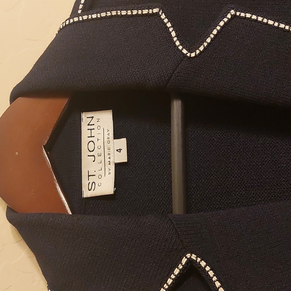 St John Collection & Basic Knit Jacket & Pant Sz … - image 3